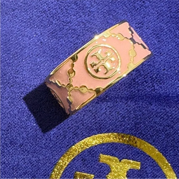 Tory Burch ring - Picture 6 of 9